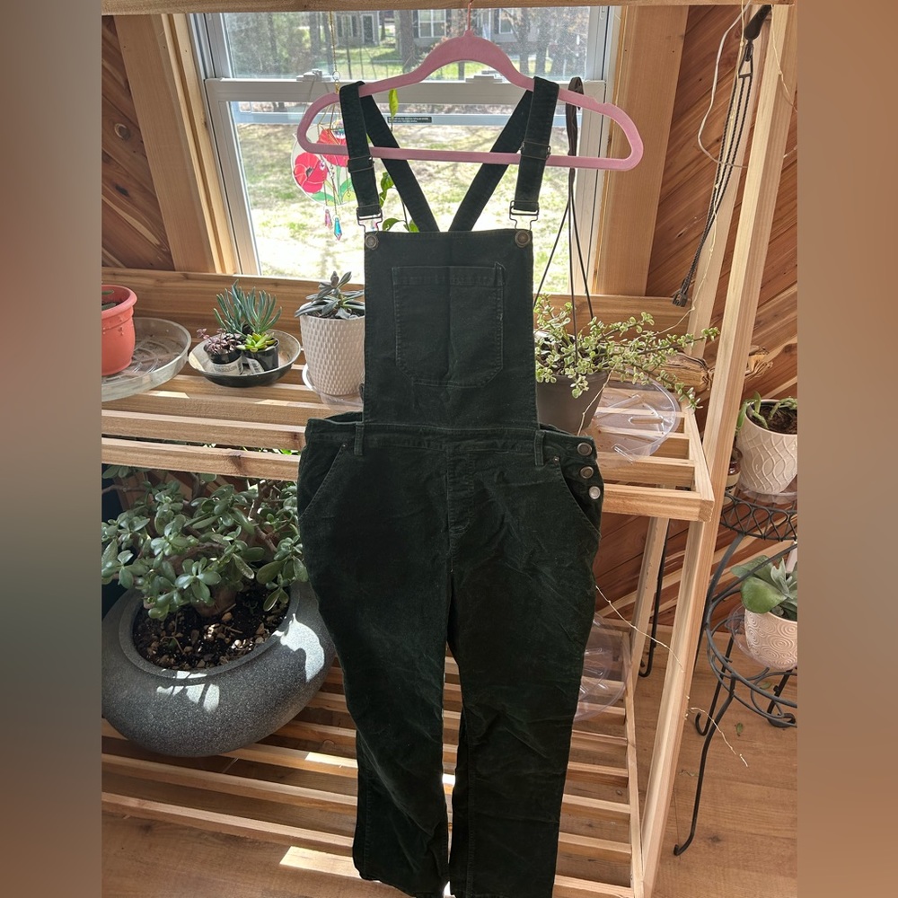 Corduroy Green Overalls, Size L 🐻